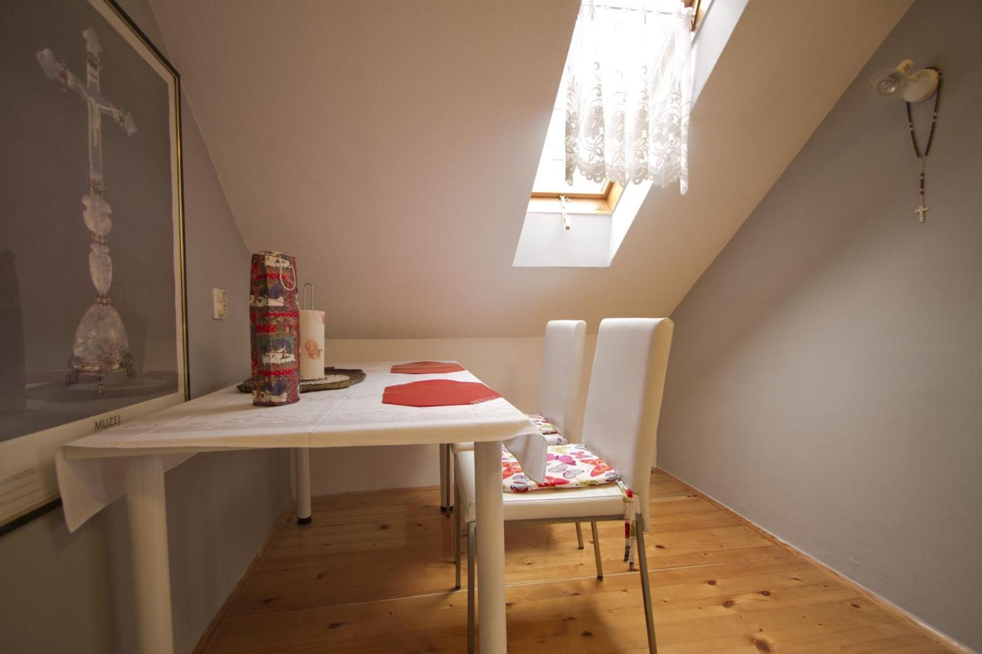 Apartmani Nighty Night Záhřeb Pokoj fotografie