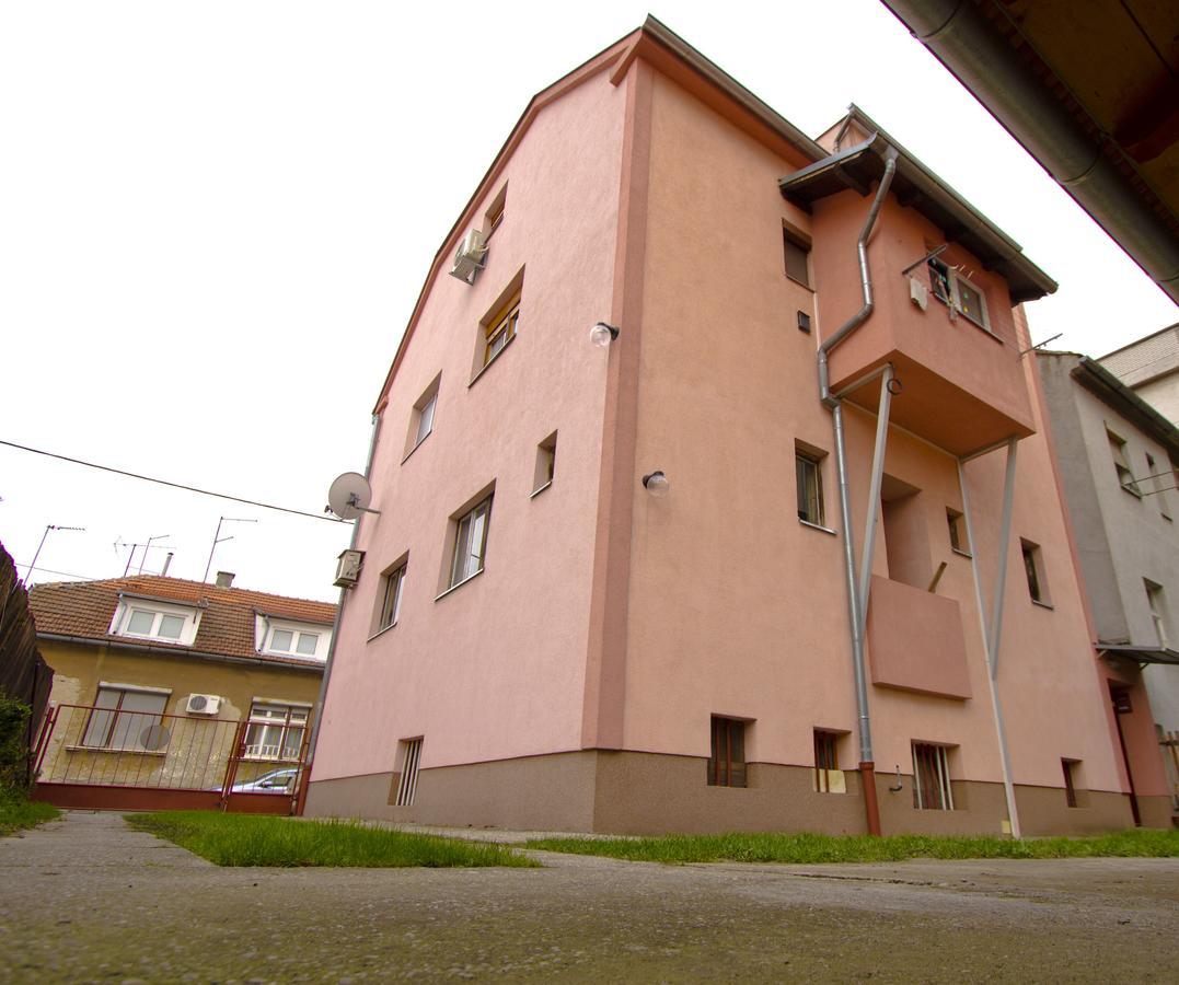 Apartmani Nighty Night Záhřeb Pokoj fotografie